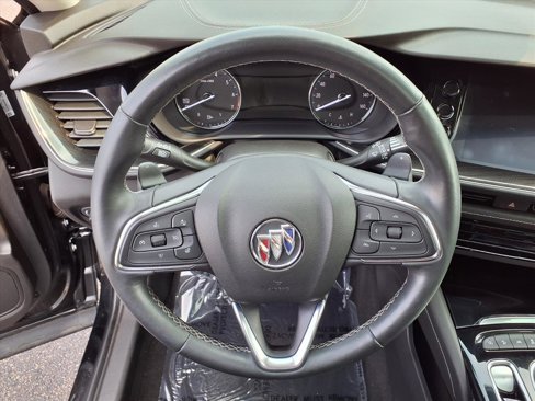 Used 2022 Buick Envision Essence w/ Technology Package II image 14