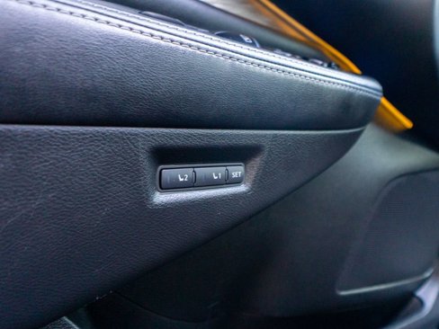 Used 2016 Nissan Murano SL w/ Cargo Package image 18