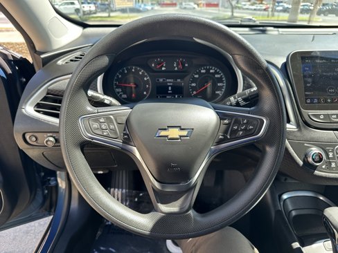 Used 2024 Chevrolet Malibu LT image 17