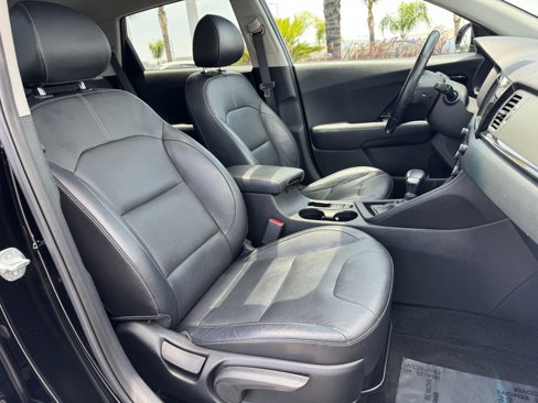 Used 2019 Kia Niro EX Premium w/ Sunroof Package image 37