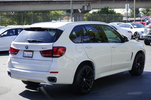 Used 2017 BMW X5 xDrive35d image 7