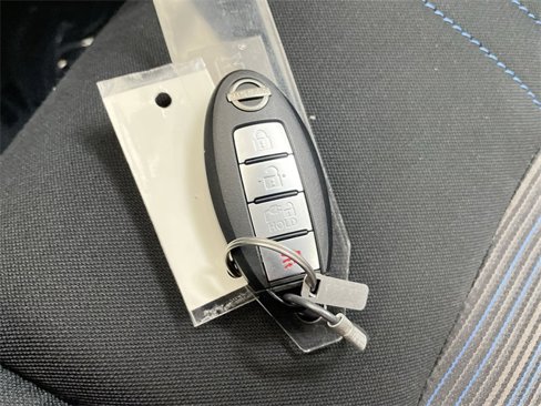 Certified 2024 Nissan Leaf SV Plus image 30
