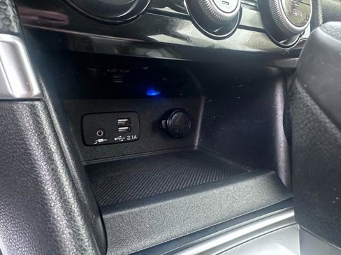 Used 2019 Subaru Forester Premium image 20