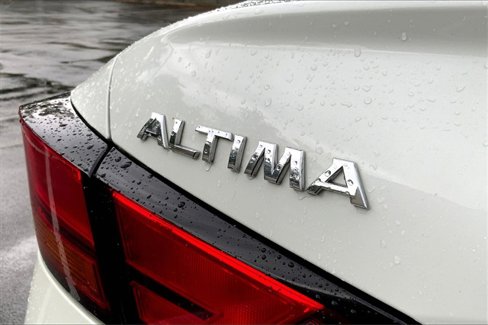 Used 2022 Nissan Altima 2.5 SR image 30