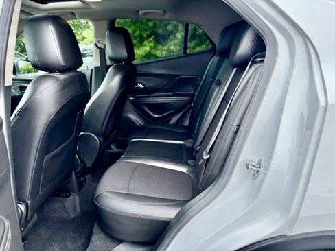 Used 2019 Buick Encore Preferred w/ Safety Package image 16