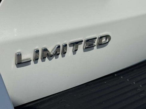 Used 2020 Ford Expedition Limited w/ Equipment Group 302A image 8