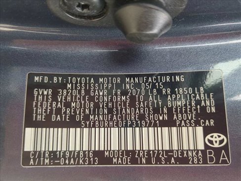 Used 2015 Toyota Corolla LE image 25