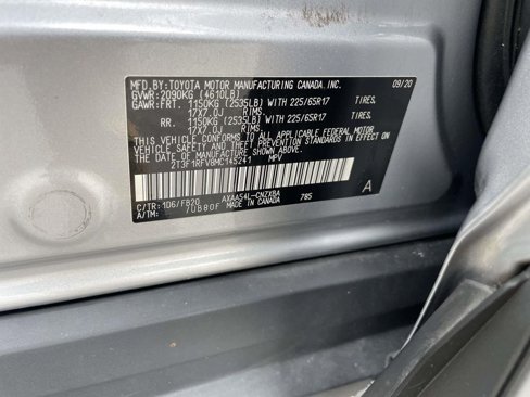 Used 2021 Toyota RAV4 LE image 10