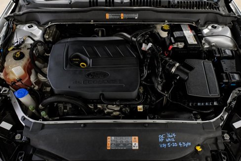 Used 2017 Ford Fusion SE w/ Fusion SE Technology Package image 40