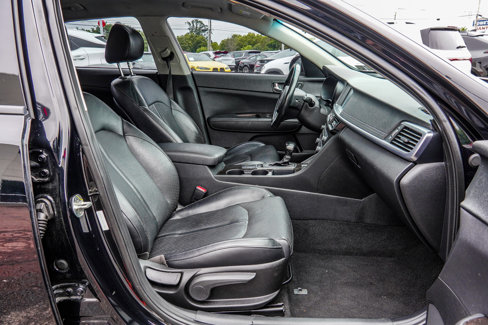 Used 2017 Kia Optima EX image 33