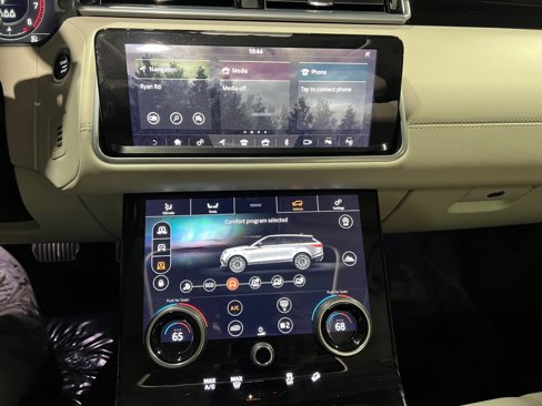 Used 2018 Land Rover Range Rover Velar R-Dynamic HSE image 37