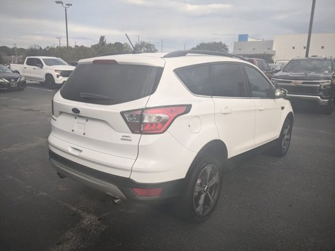 Used 2018 Ford Escape SEL image 9