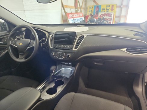 Used 2024 Chevrolet Malibu LT image 10