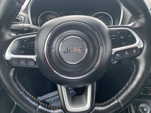 Used 2021 Jeep Compass Limited image 17