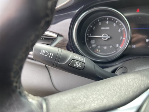 Used 2021 Buick Encore GX Select image 21