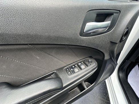 Used 2022 Dodge Charger SXT image 13