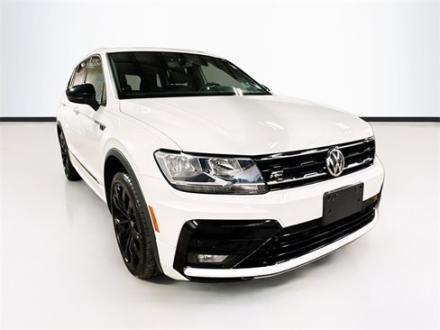 Used 2021 Volkswagen Tiguan S image 1