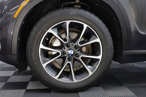 Used 2015 BMW X5 xDrive35d image 38