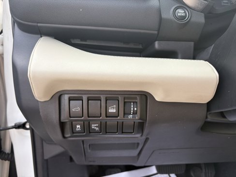Used 2019 Subaru Ascent Limited image 29