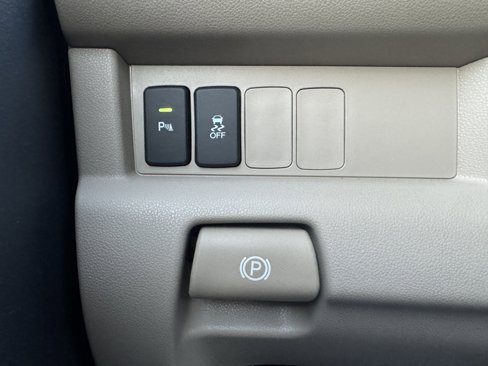 Used 2015 Honda Pilot Touring image 35