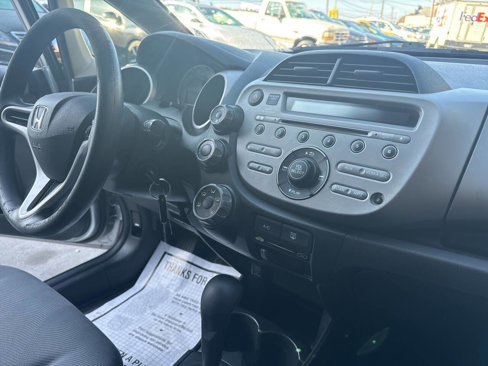 Used 2012 Honda Fit image 18