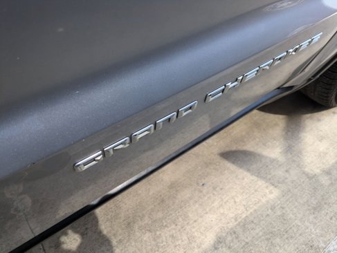 Used 2015 Jeep Grand Cherokee Limited image 4