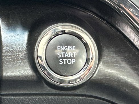 Used 2018 Toyota Avalon XLE Premium image 29