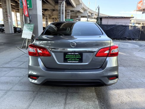 Used 2018 Nissan Sentra S image 5