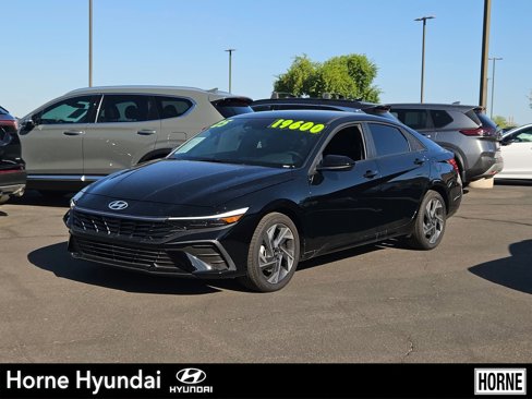 Certified 2025 Hyundai Elantra Sport w/ Cargo Package image 1