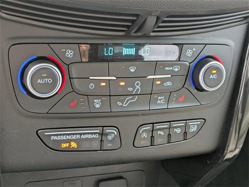 Used 2018 Ford Escape Titanium w/ Ford Safe & Smart Package image 25