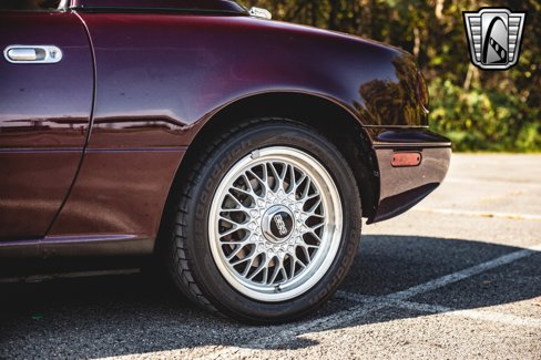 Used 1995 MAZDA MX-5 Miata M-Edition image 13