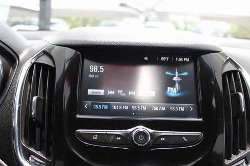 Used 2018 Chevrolet Cruze Premier image 31