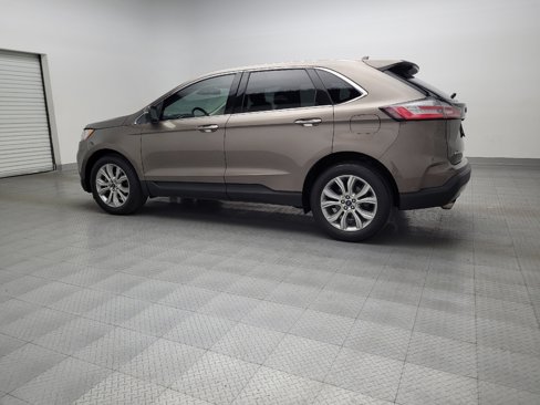 Used 2019 Ford Edge Titanium w/ Equipment Group 301A image 3
