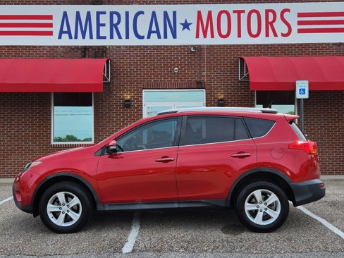 Used 2014 Toyota RAV4 XLE image 1
