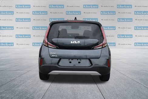 Used 2023 Kia Soul LX w/ LX Technology Package image 7