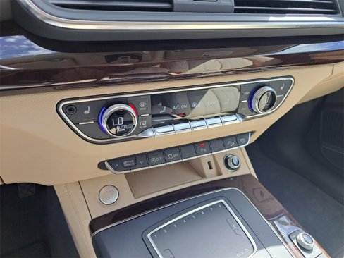Used 2019 Audi Q5 2.0T Premium Plus w/ Premium Plus Package image 22