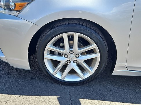 Used 2015 Lexus CT 200h w/ Seat Comfort Package image 13