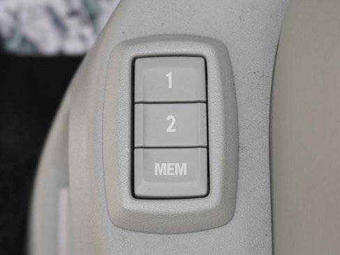 Used 2013 Cadillac SRX Performance w/ Driver Awareness Package image 18