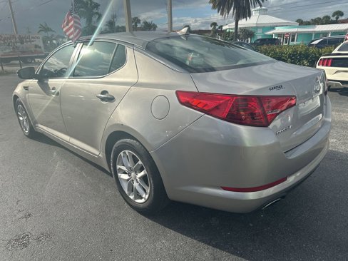 Used 2013 Kia Optima LX image 4