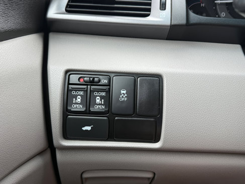 Used 2012 Honda Odyssey EX-L image 21