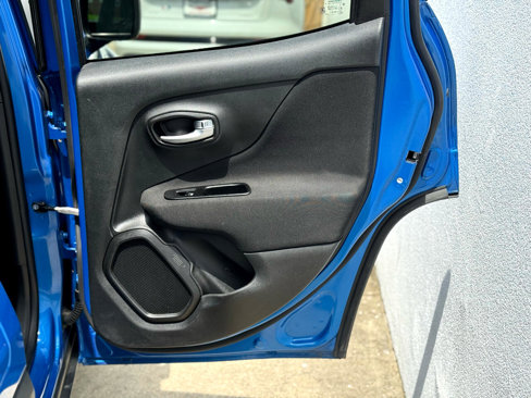 Used 2020 Jeep Renegade Sport image 39
