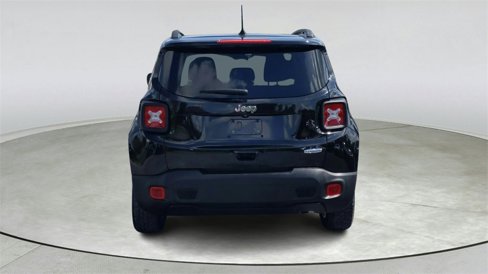 Used 2020 Jeep Renegade Latitude image 6