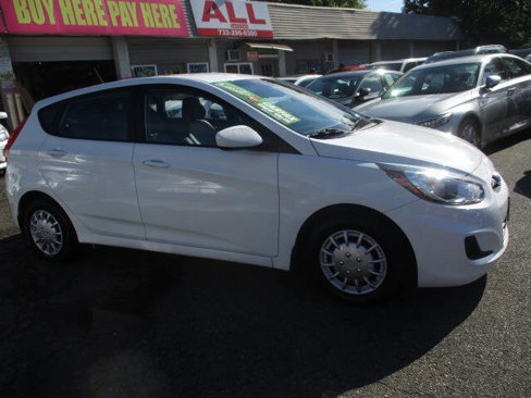 Used 2013 Hyundai Accent GS image 5