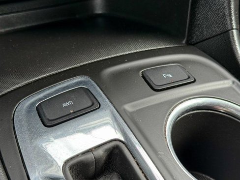 Used 2022 Chevrolet Equinox LT image 23