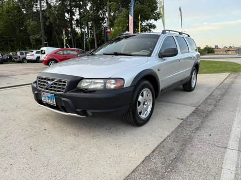 Used 2004 Volvo XC70 image 2