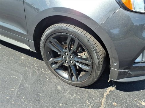 Used 2020 Ford Edge ST w/ Equipment Group 401A image 4