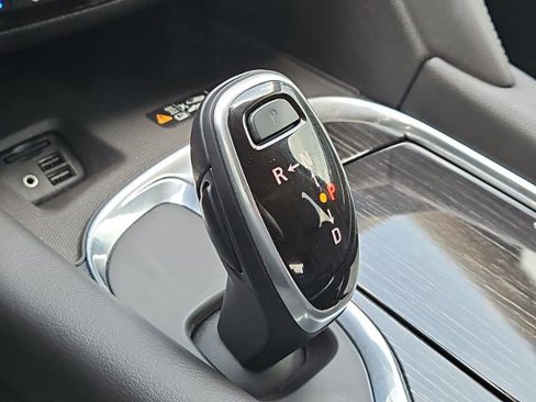 Certified 2020 Buick Enclave Avenir w/ Avenir Technology Package image 16
