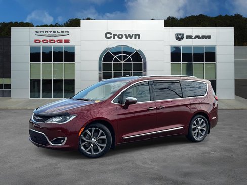Used 2019 Chrysler Pacifica Limited w/ Tire & Wheel Group image 1