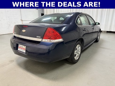 Used 2011 Chevrolet Impala LS image 5