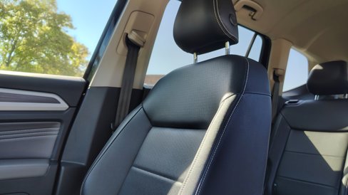 Used 2021 Volkswagen Atlas SE image 22
